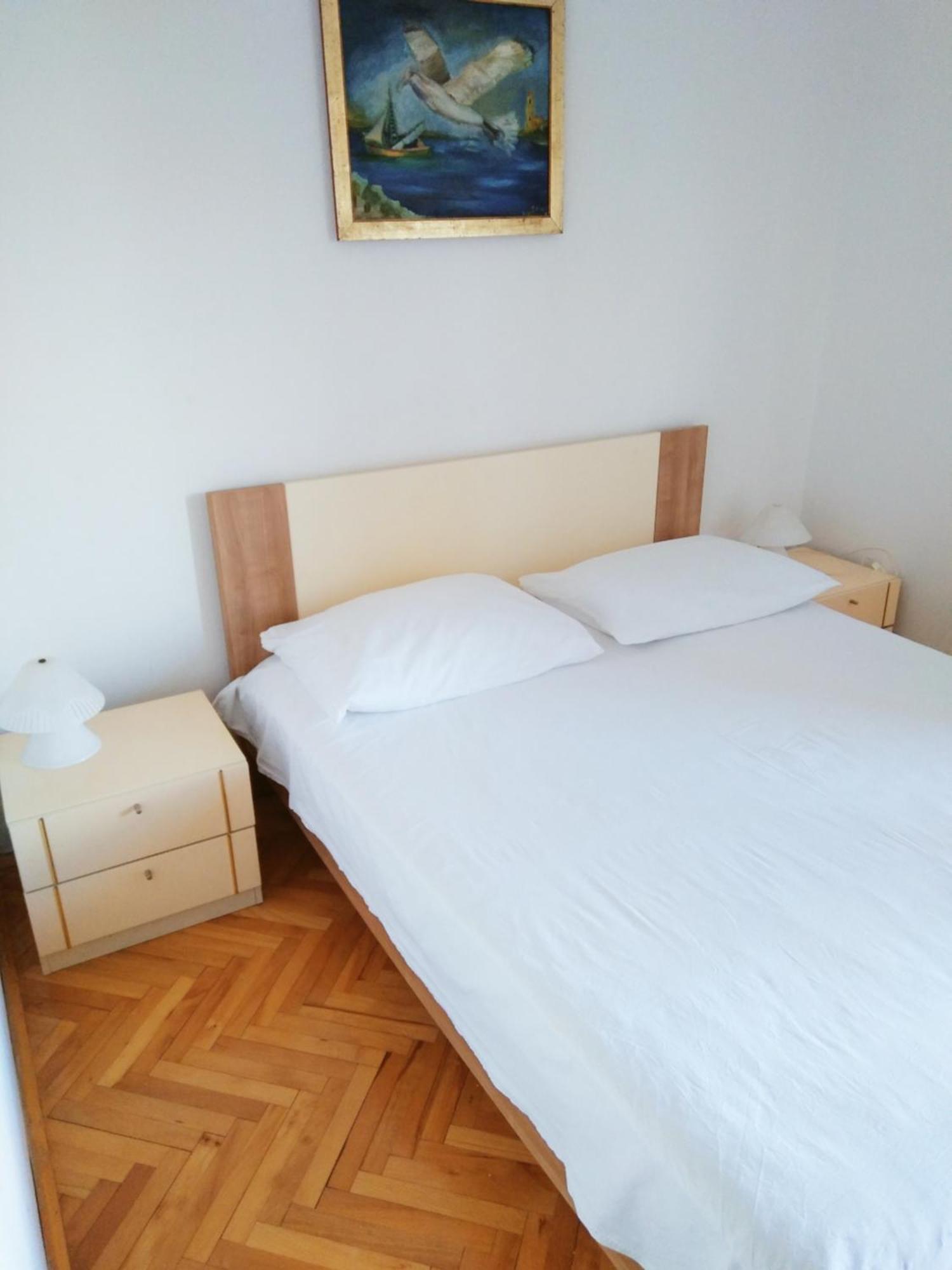 Mravak Apartments 特罗吉尔 外观 照片